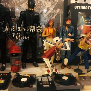 美女脱👙露出🐻吃我的🍌文
